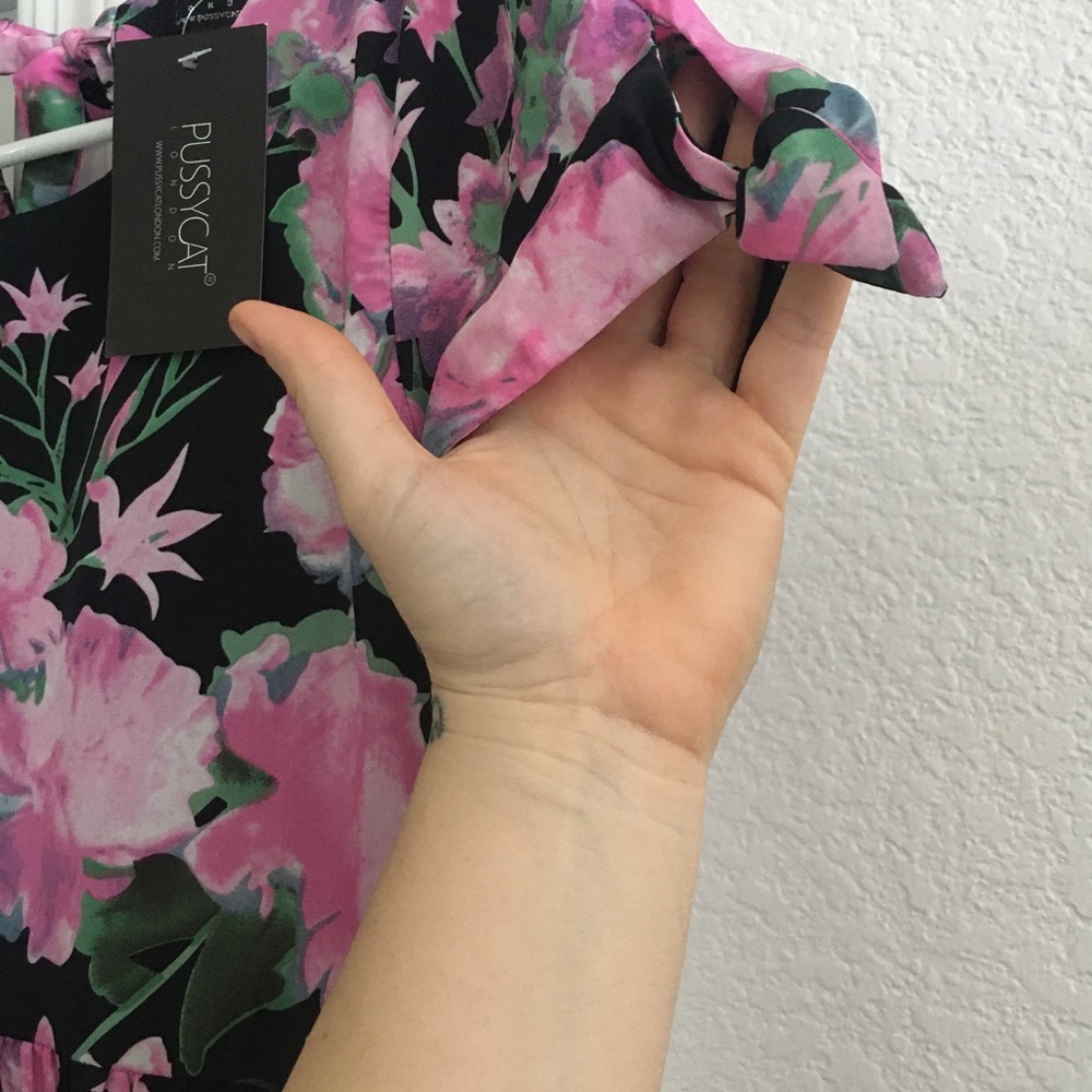 Pussycat London Floral Dress - Picture 2 of 5